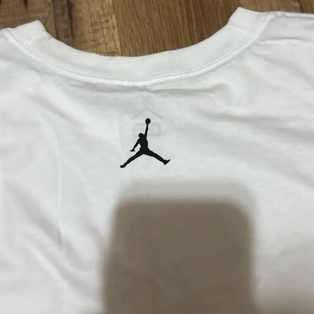 2013 Air Jordan RE2PECT Derek Jeter White Black Short Sleeve 708586-100 Shirt
